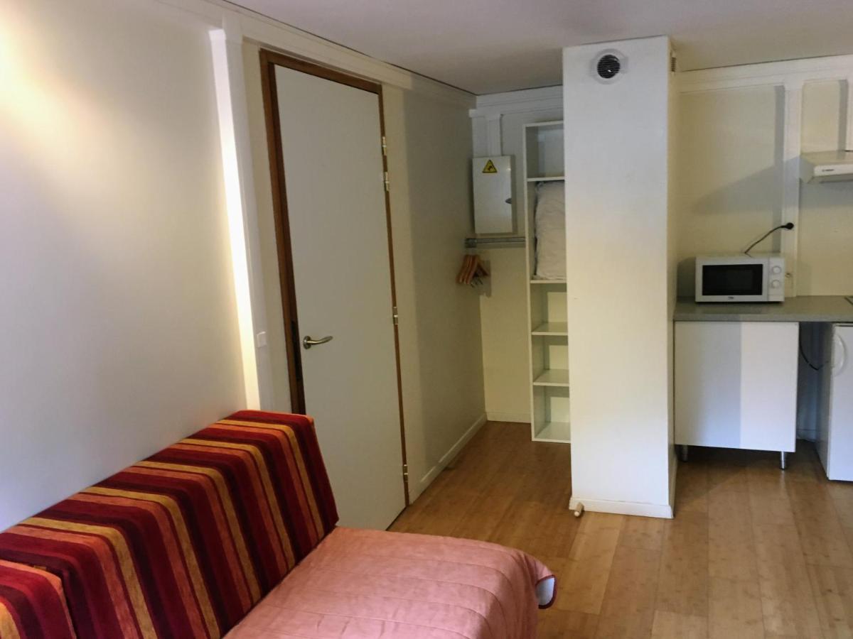 Hotel Pierre Blanche Chatillon-en-Michaille ภายนอก รูปภาพ