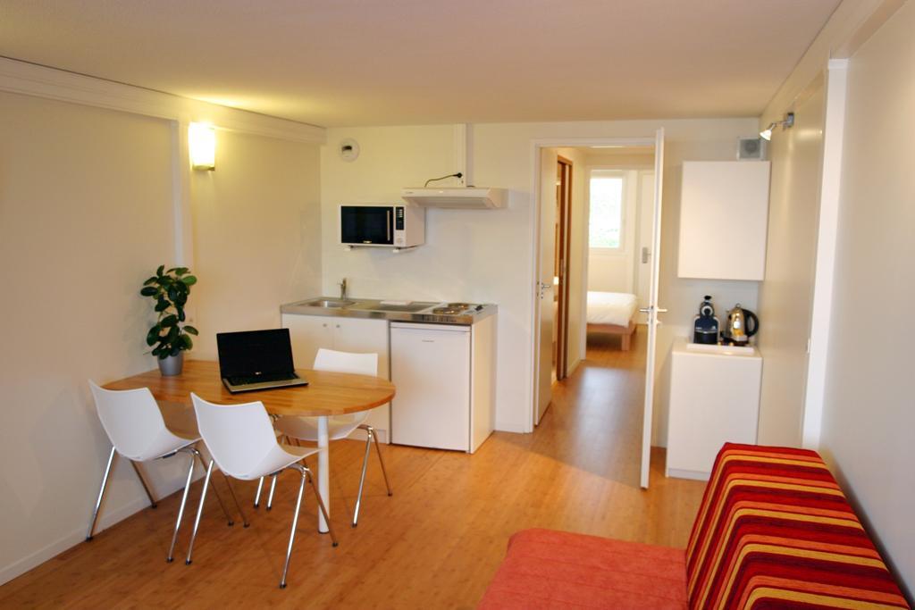 Hotel Pierre Blanche Chatillon-en-Michaille ห้อง รูปภาพ